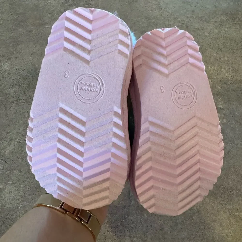 Adorable Infant Glitter Faux Fur Lined Slippers in Pastel Rainbow 3 Cozy NWTs